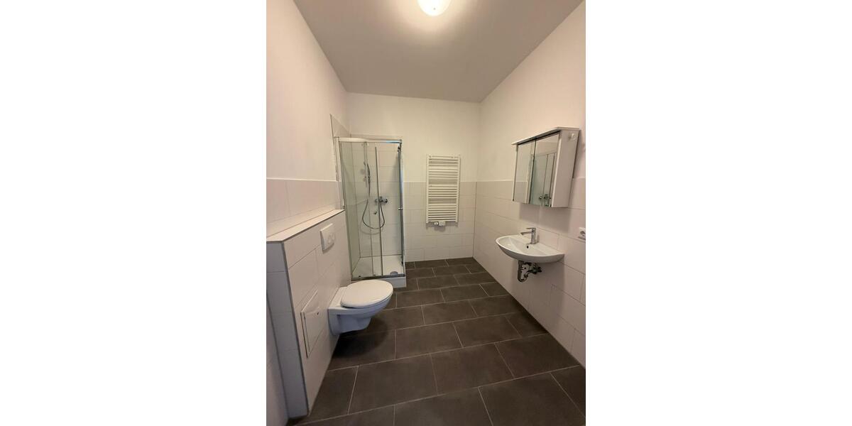 Erdgeschoßwohnung Frankfurt am Main Unterliederbach - 3 Zimmer, 80 m&sup2;, 1.450&euro; | Angebot:26293235