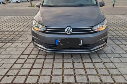 VW Touran 173.000 km 15.699 &euro; Karlsfeld 85757