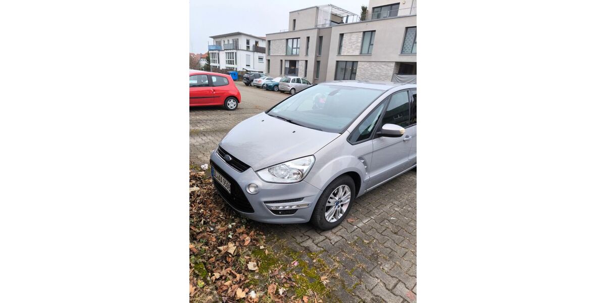 Ford S-Max 323.000 km 3.300 &euro; Ulm 89077