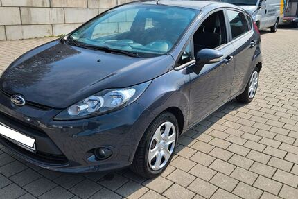 Ford Fiesta 187.450 km 2.900 &euro; Hechingen 72379