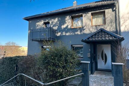 1-2 Mehrfamilienhaus in Pforzheim mit Garten