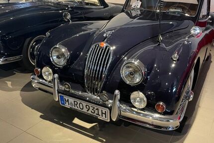Jaguar XK 84.000 km 119.000 &euro; Grünwald 82031