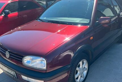 VW Golf 64.000 km 7.480 € Remagen 53424