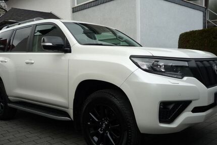 Toyota Land Cruiser 25.996 km 64.990 &euro; Halberstadt 38820