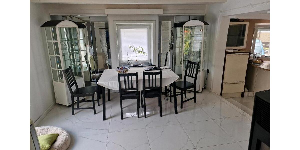 Doppelhaushälfte Stockach - 4.5 Zimmer, 100 m&sup2;, 285.000&euro; | Angebot:27070360