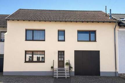 Haus Wallerfangen - 5 Zimmer, 140 m&sup2;, 235.000&euro; | Angebot:26449674