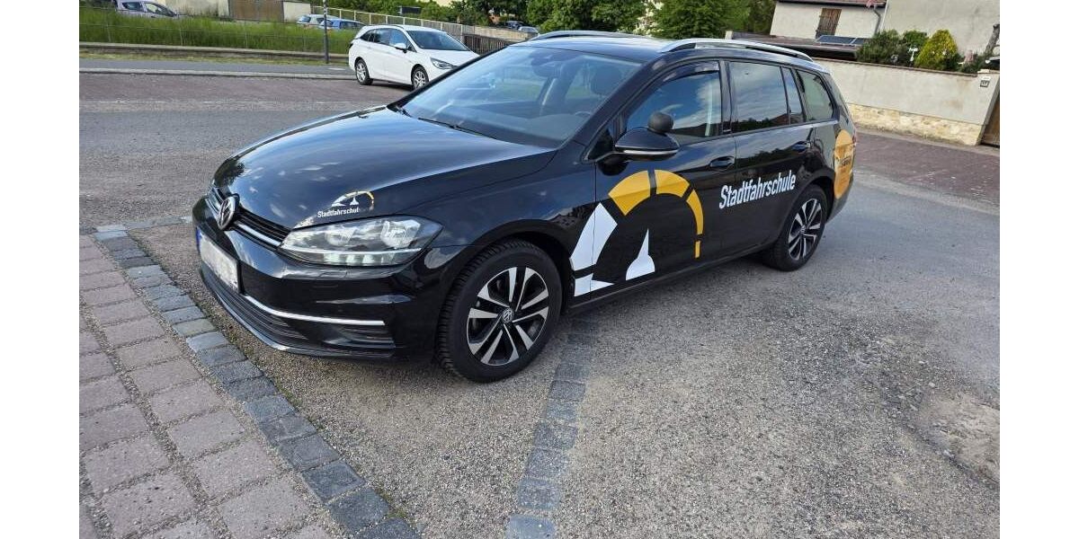 VW Golf 223.743 km 12.495 &euro; Hagenow 19230