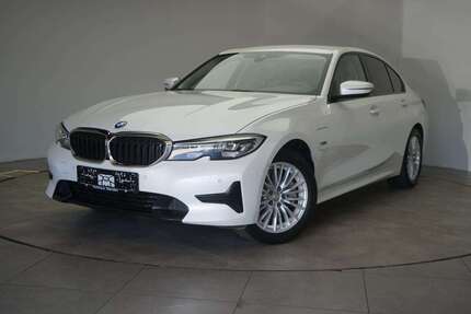 BMW 330 70.000 km 28.890 &euro; Braunschweig 38110