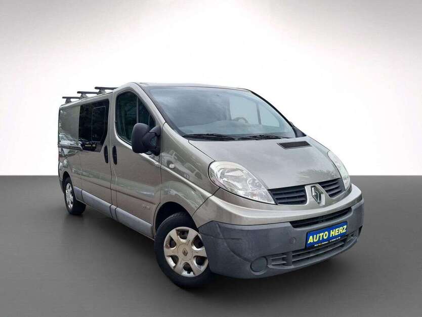 Renault Trafic 124.982 km 12.990 € Halle Saale 06128