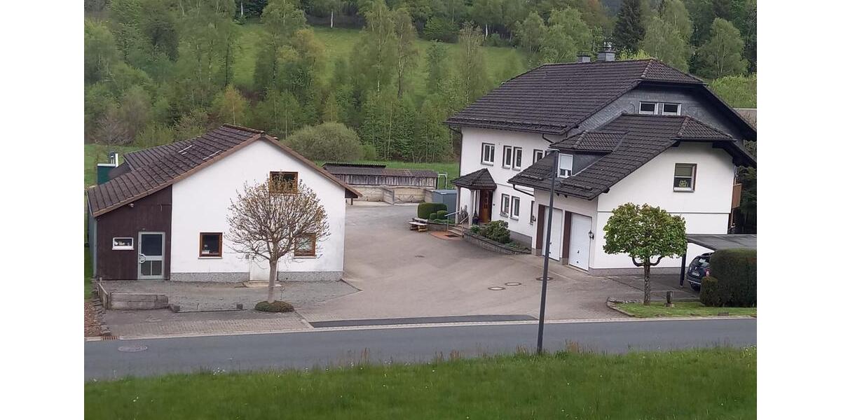 Einfamilienhaus Erndtebrück - 12 Zimmer, 195 m&sup2;, 460.000&euro; | Angebot:26632334