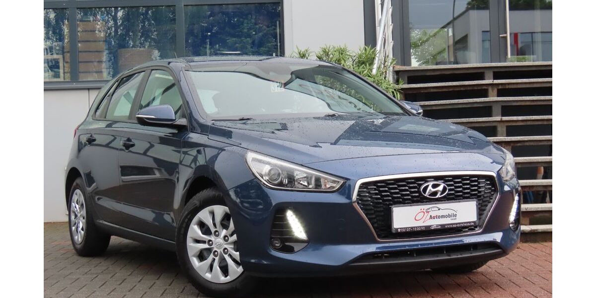 Hyundai i30 116.723 km 9.900 &euro; Neuss 41469