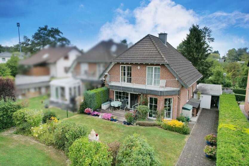 Haus zum Kaufen in Bad Honnef 499.000 € 136.22 m²