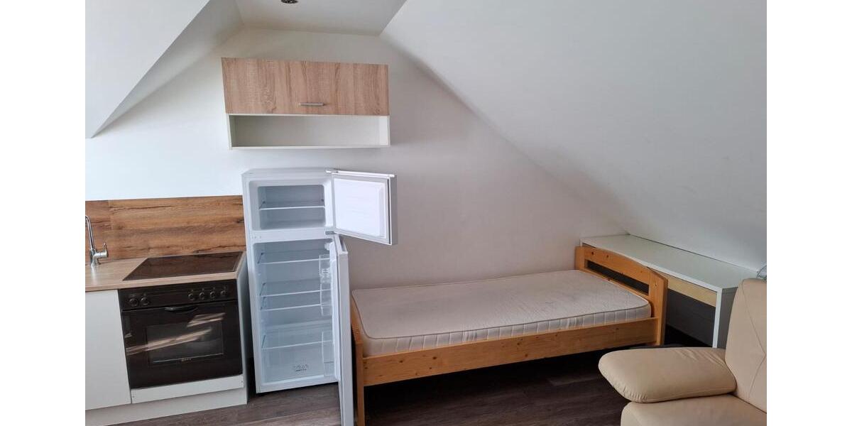Dachgeschoßwohnung Baunatal - 1 Zimmer, 40 m&sup2;, 400&euro; | Angebot:26064372