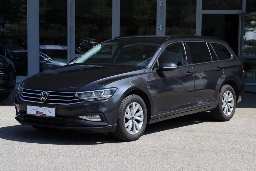 VW Passat Variant 149.000 km 17.290 € Pentling bei Regensburg 93080