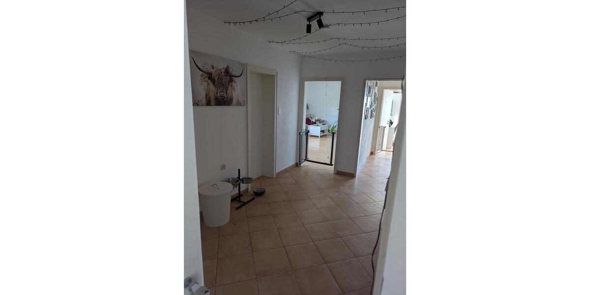 Etagenwohnung Siegen - 4 Zimmer, 94 m&sup2;, 850&euro; | Angebot:26338781