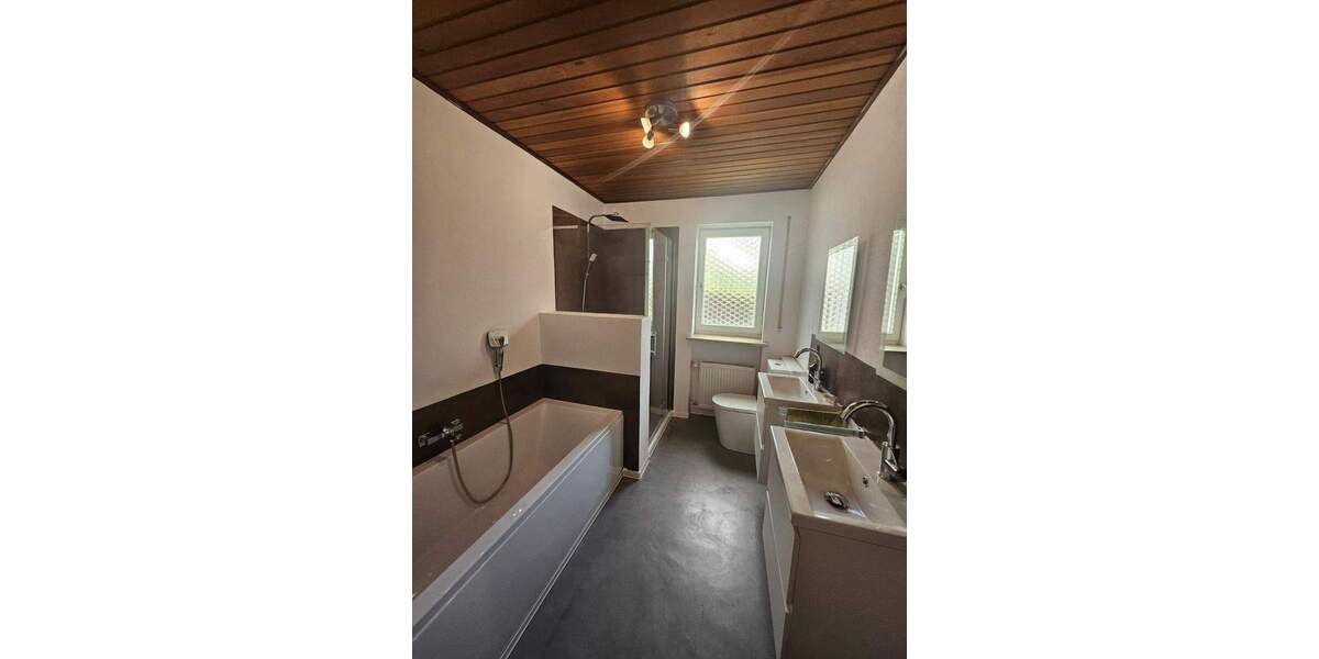 Etagenwohnung Buxheim - 4 Zimmer, 138 m&sup2;, 1.240&euro; | Angebot:24270759