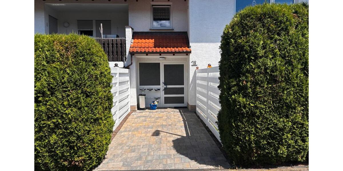 Dachgeschoßwohnung Idar-Oberstein Oberstein - 2 Zimmer, 62 m&sup2;, 520&euro; | Angebot:26392483