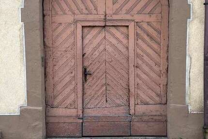 Haus zum Kaufen in Emmendingen 329.000 € 203 m² 7 zimmer