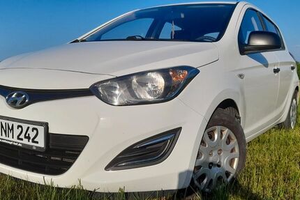 Hyundai i20 98.300 km 4.300 &euro; Oelsnitz 08606