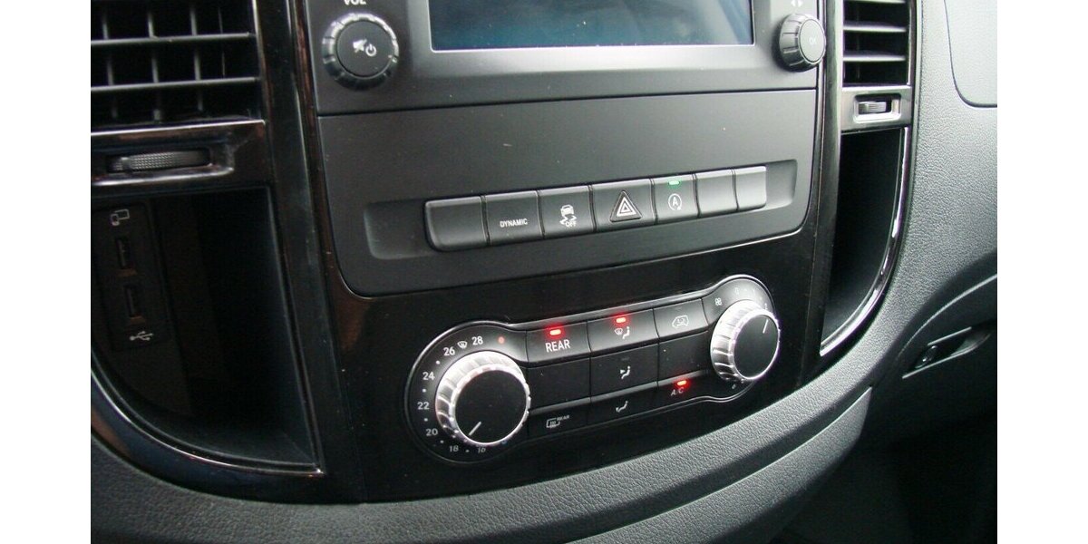 Mercedes-Benz Vito Tourer 114 CDi TAXI Pro Lang Leder 9Sitzer 87.632 km 38.480 &euro; Falkensee 14612