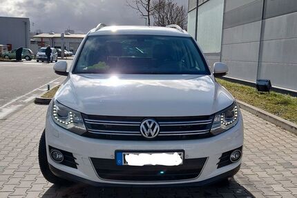 VW Tiguan 222.000 km 10.500 &euro; Bad Mergentheim 97980