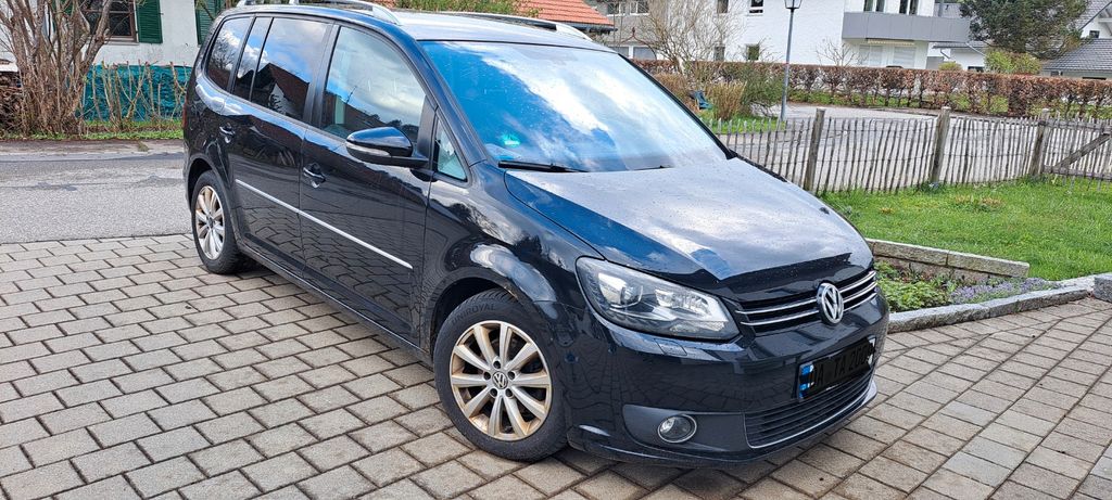 VW Touran 214.000 km 4.000 &euro; Weitnau 87480
