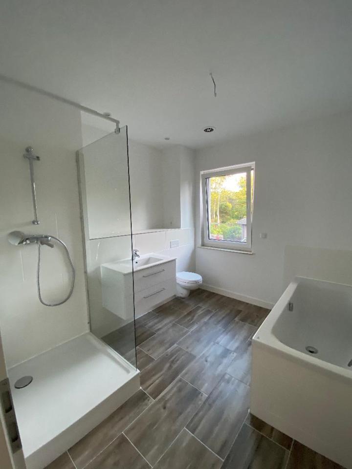 Doppelhaushälfte, DHH 4-Zimmer, 108 qm, EBK, Kamin, großer Garten