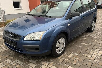 Ford Focus 129.000 km 3.250 &euro; Wiesbaden 65205