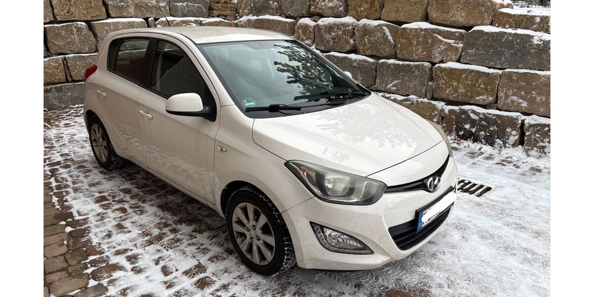 Hyundai i20 145.633 km 4.599 &euro; Winnweiler 67722