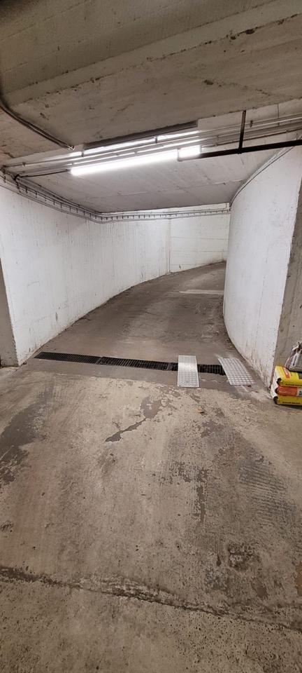 Stellplatz nahe Berkaer Straße 14199 Berlin