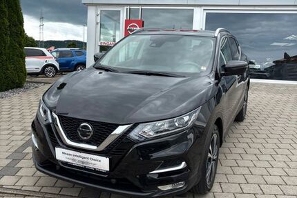 Nissan Qashqai 70.058 km 14.990 &euro; Schömberg 72355
