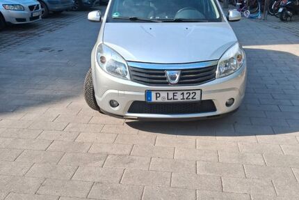 Dacia Sandero 58.000 km 5.000 &euro; Potsdam 14467