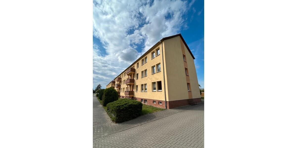 Etagenwohnung Seehausen (Altmark) - 2 Zimmer, 51 m&sup2;, 320&euro; | Angebot:24816330