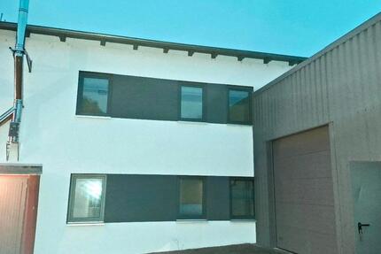 Wohnung Wittenberg Lutherstadt - 4 Zimmer, 90 m&sup2;, 700&euro; | Angebot:24984068