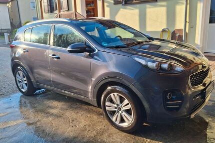 Kia Sportage 143.000 km 14.900 &euro; Schwenningen / Donau 89443