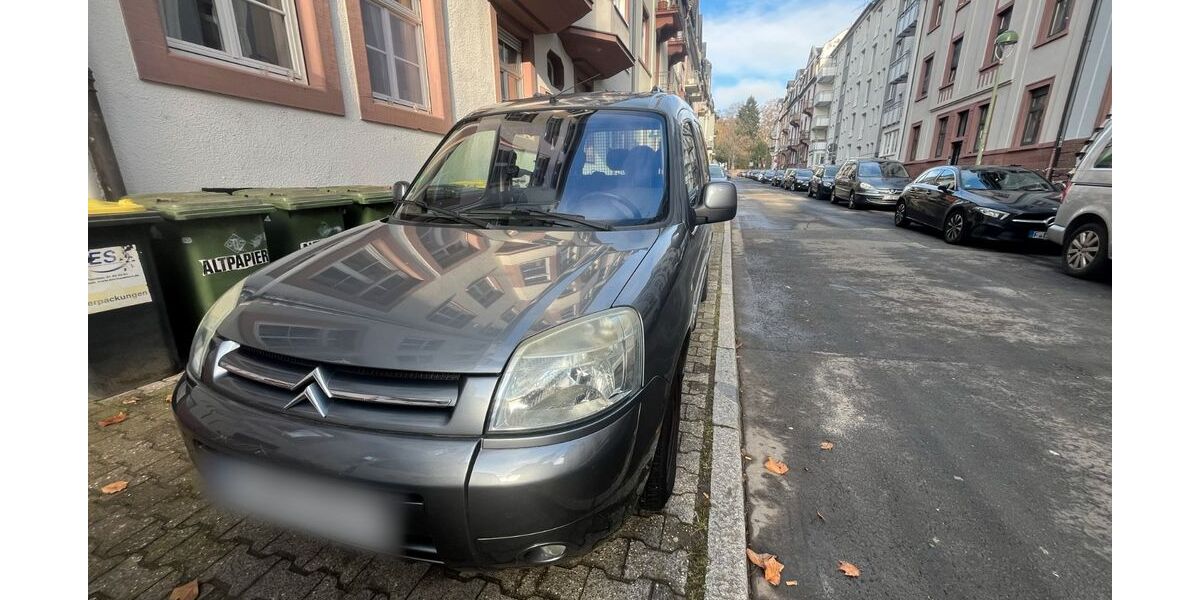 Citroen Berlingo 221.000 km 2.000 &euro; Frankfurt am Main 60318