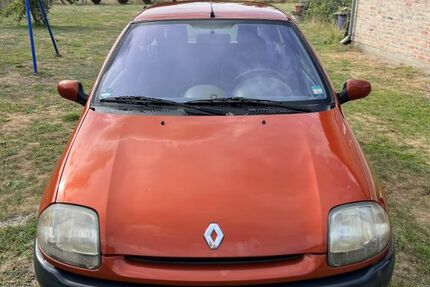 Renault Clio 127.000 km 1.500 &euro; Premnitz OT Döberitz 14727