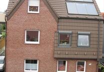 Erdgeschoßwohnung 4,5 Zimmer mit TERRASSE, GARAGE und GARTEN