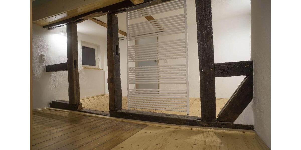 Einfamilienhaus Melsungen - 2 Zimmer, 95 m&sup2;, 900&euro; | Angebot:25943188