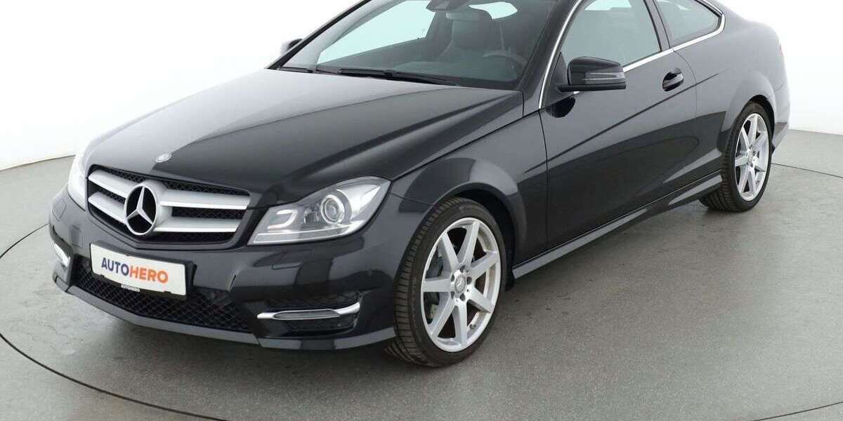 Mercedes-Benz C 250 60.815 km 18.240 € Berlin 14059
