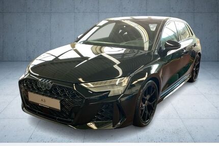 Audi RS3 9.900 km 78.740 &euro; Saal a.d. Donau 93342