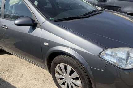 Nissan Primera 129.000 km 2.400 &euro; Augsburg 86154
