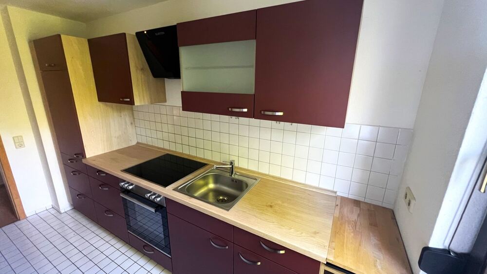 Kapitalanlage - Vermietete 2,5-Zimmerwohnung mit Stellplatz am Schwanenteich 2.5 zimmer