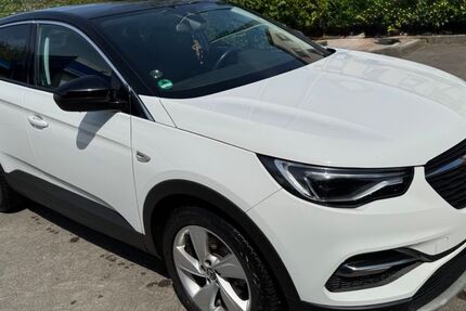 Opel Grandland (X) 107.000 km 13.490 &euro; Karben 61184