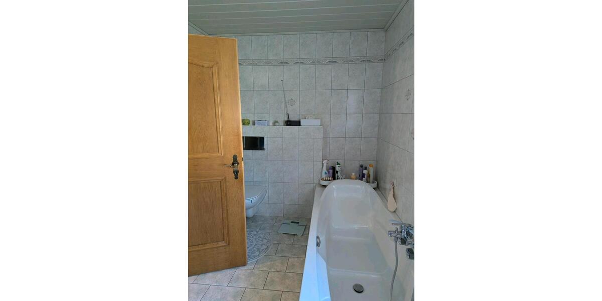 Etagenwohnung Bodenmais - 5 Zimmer, 120 m&sup2;, 900&euro; | Angebot:26225302
