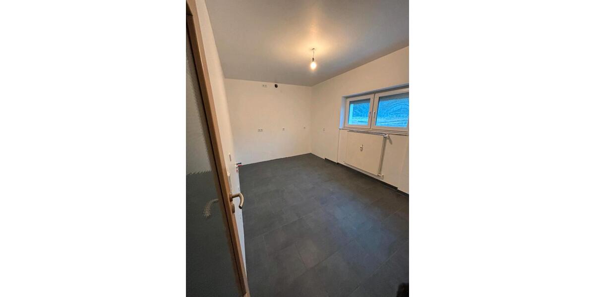 Erdgeschoßwohnung Weilburg - 3 Zimmer, 110 m&sup2;, 750&euro; | Angebot:26615134