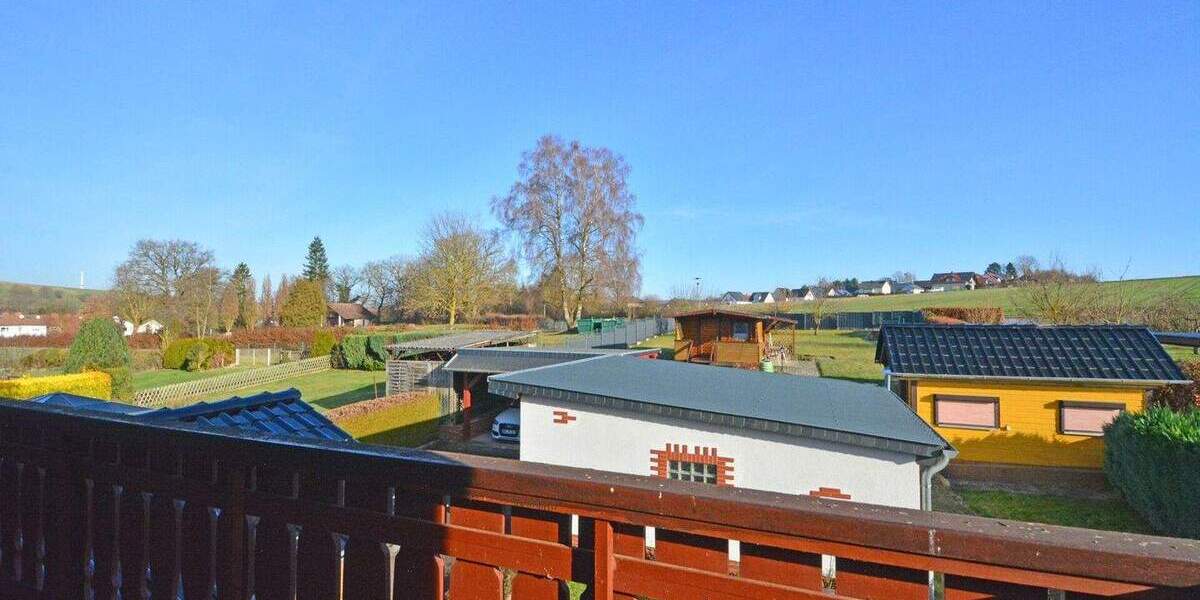 Mehrfamilienhaus, Wohnhaus Hofgeismar / Hombressen Hombressen - 9 Zimmer, 245 m&sup2;, 330.000&euro; | Angebot:25246013