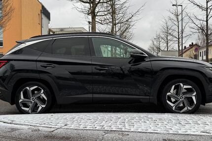 Hyundai TUCSON 149.000 km 28.500 &euro; München 80997