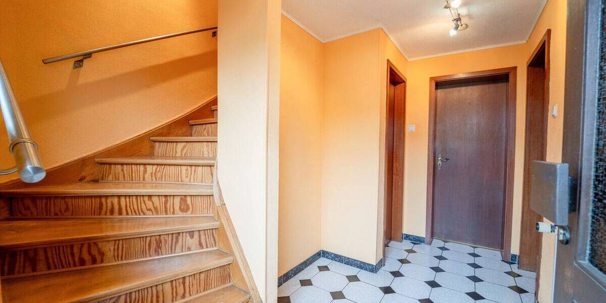 Reihenmittelhaus Saarlouis - 4 Zimmer, 110 m&sup2;, 239.000&euro; | Angebot:26345171