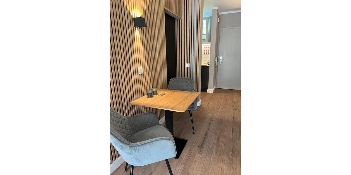 Etagenwohnung Düsseldorf Stadtbezirk 5 - 1 Zimmer, 40 m&sup2;, 298.000&euro; | Angebot:26677852
